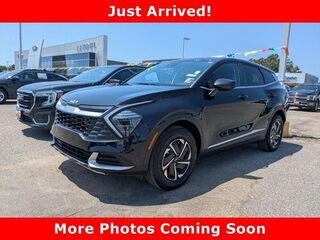 2025 Kia Sportage Hybrid LX — photo 1 of 13