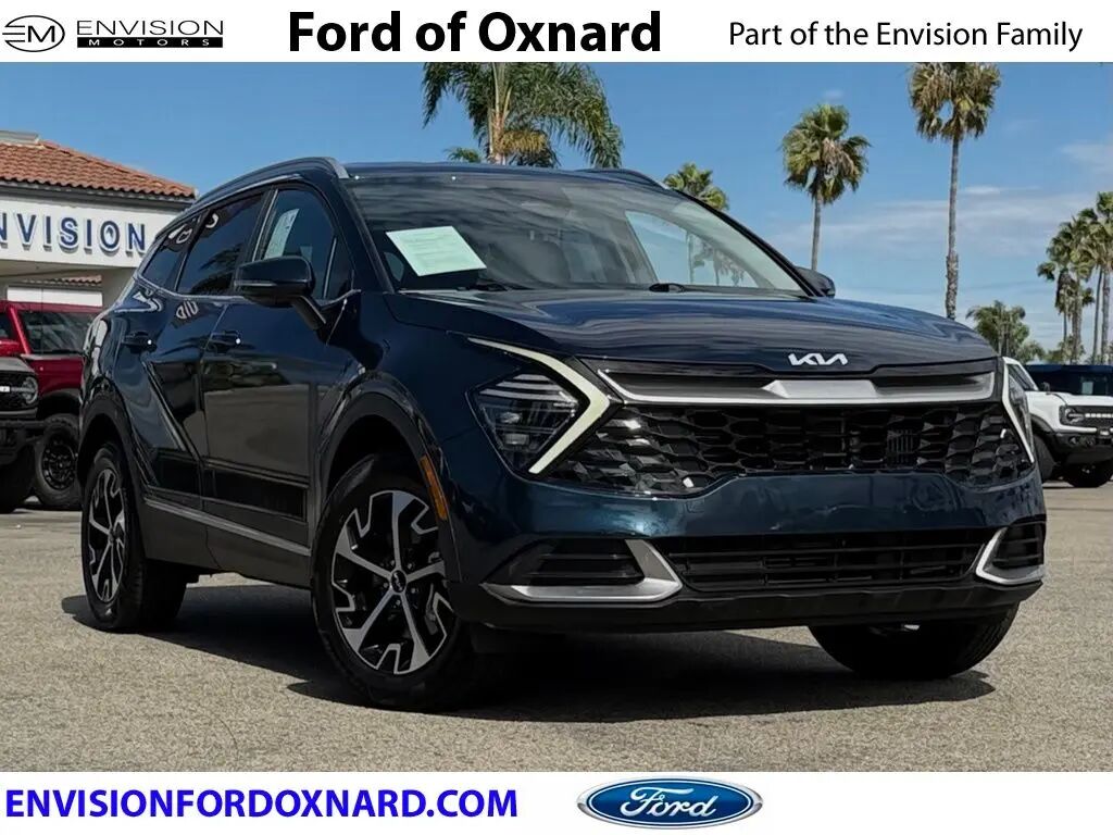 2025 Kia Sportage Hybrid EX — photo 1 of 13