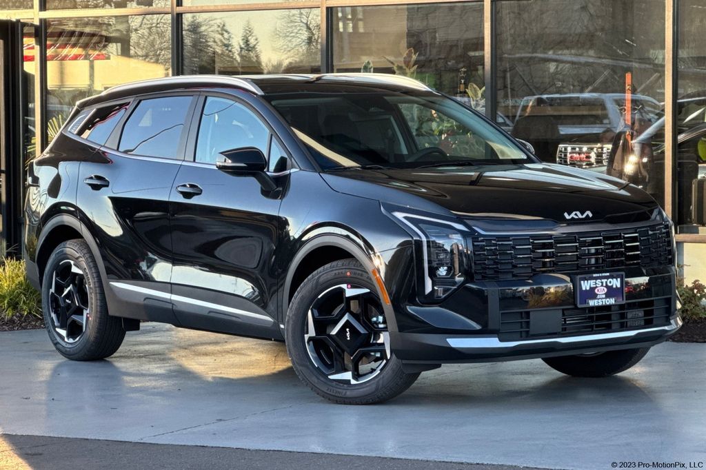 2026 Kia Sportage Hybrid EX — photo 1 of 13