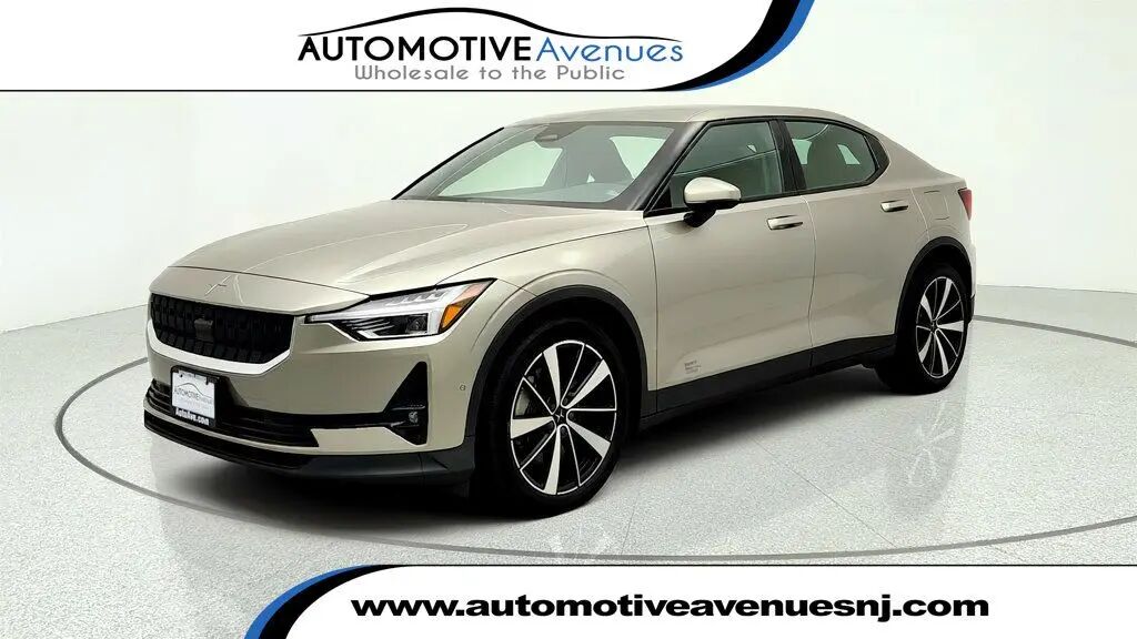 2022 Polestar 2 Long Range Dual Motor — photo 1 of 13