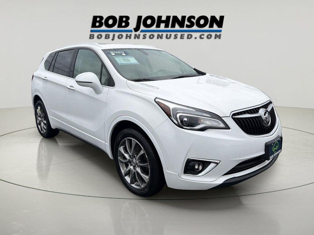 2020 Buick Envision Essence — photo 1 of 6