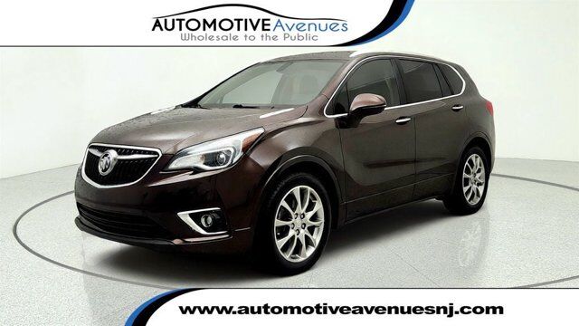 2020 Buick Envision Essence — photo 1 of 13