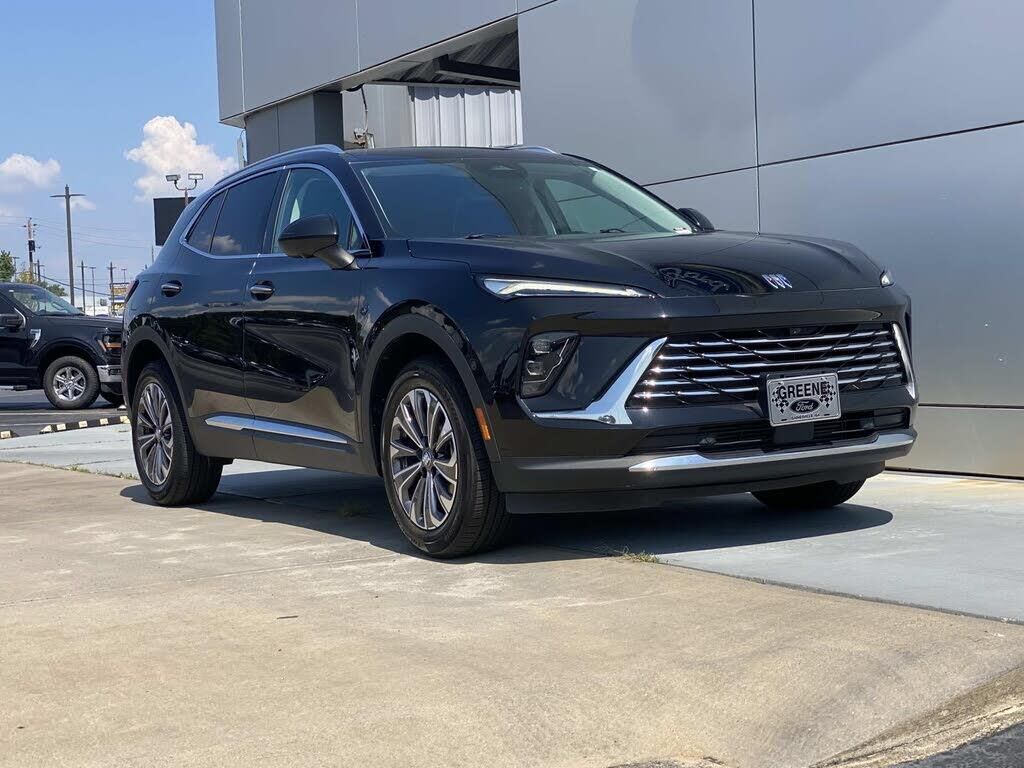 2024 Buick Envision Preferred — photo 1 of 1