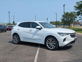 2022 Buick Envision Avenir — photo 1 of 13