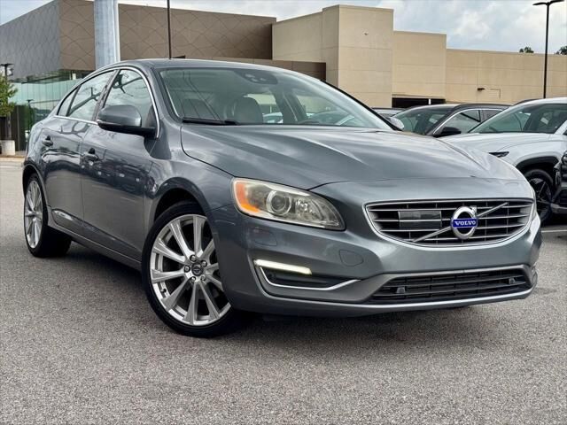 2016 Volvo S60 T5 Drive-E Inscription Platinum — photo 1 of 13