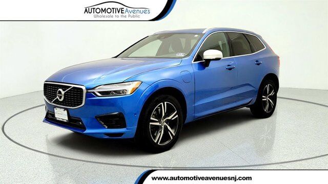 2019 Volvo XC60 R-Design