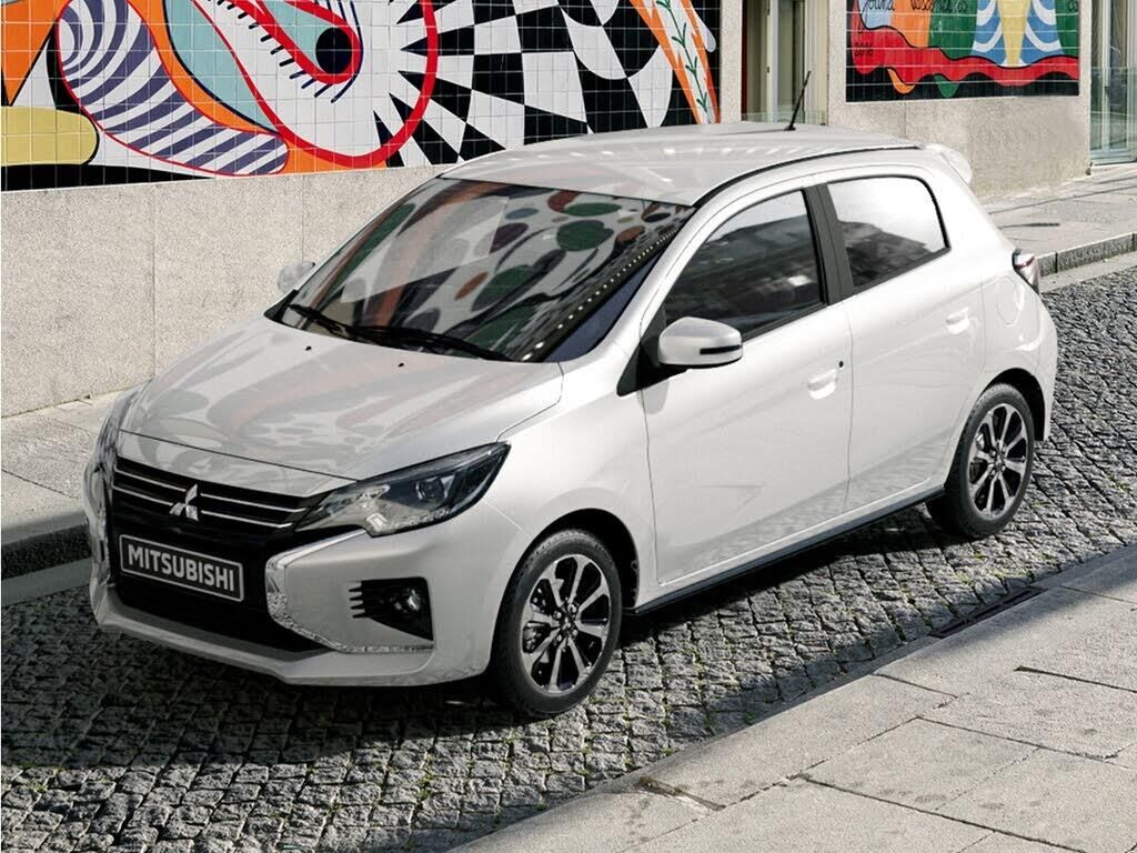 2024 Mitsubishi Mirage ES — photo 1 of 1