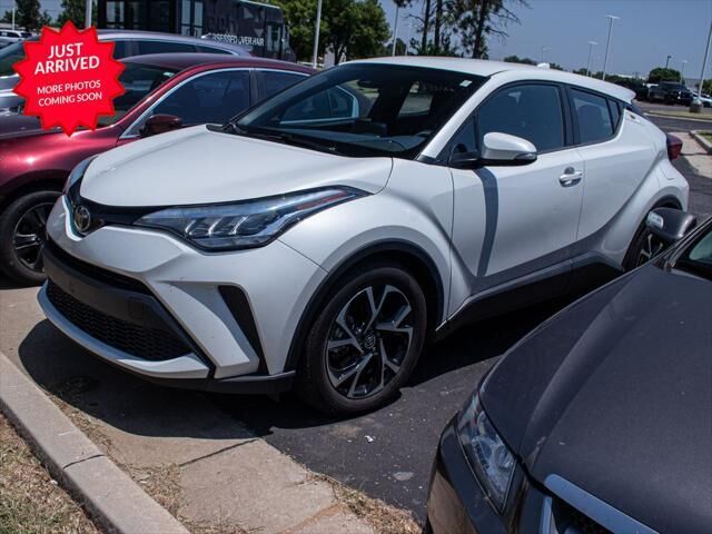 2021 Toyota C-HR XLE