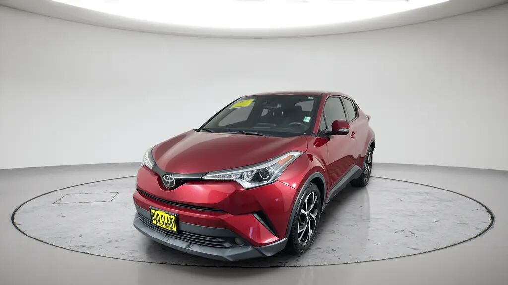 2018 Toyota C-HR XLE Premium — photo 1 of 13