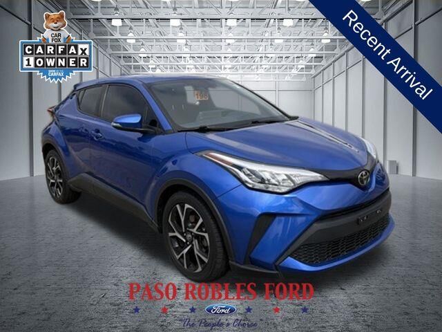 2021 Toyota C-HR XLE — photo 1 of 10