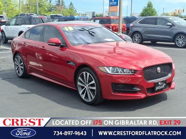 2018 Jaguar XE 35t R-Sport