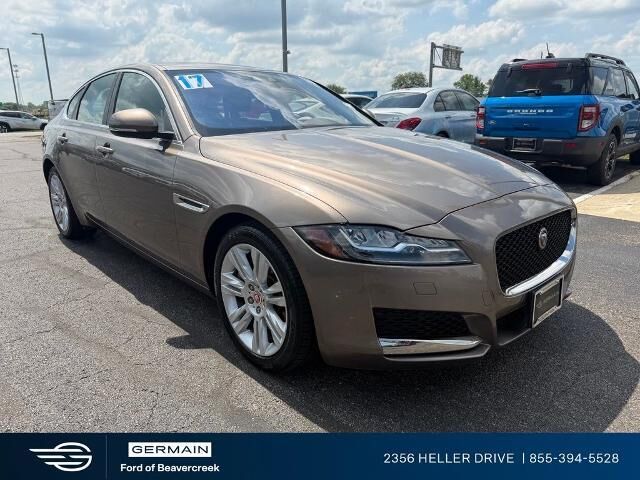 2017 Jaguar XF 35t Premium