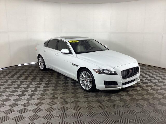 2016 Jaguar XF 35t Prestige
