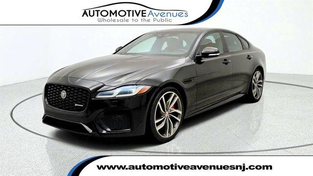2022 Jaguar XF R-Dynamic SE — photo 1 of 13