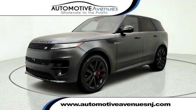 2025 Land Rover Range Rover Sport Dynamic SE — photo 1 of 13