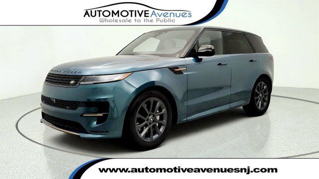 2025 Land Rover Range Rover Sport Dynamic SE — photo 1 of 13