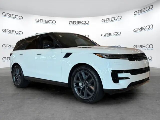 2024 Land Rover Range Rover Sport P360 SE