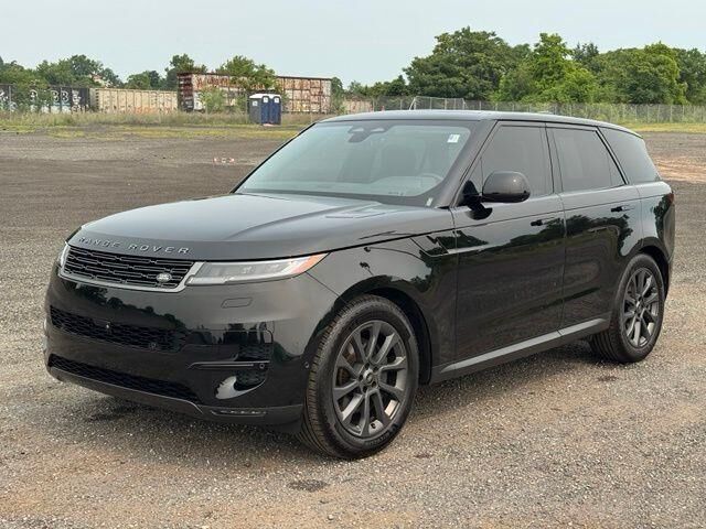 2024 Land Rover Range Rover Sport P360 SE