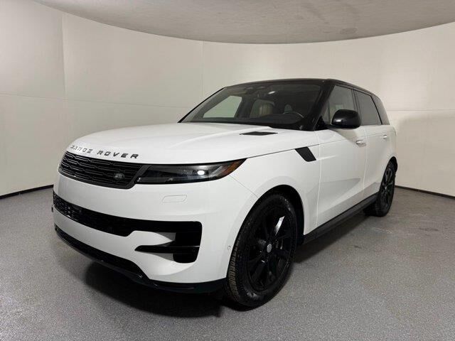 2024 Land Rover Range Rover Sport P360 SE