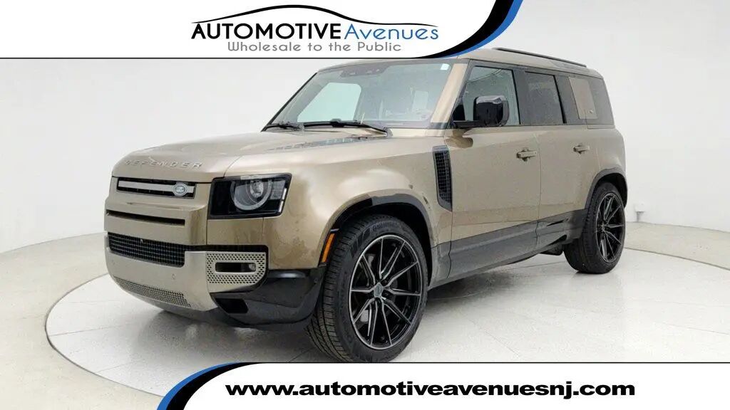 2024 Land Rover Defender 110 P400 X-Dynamic SE — photo 1 of 13