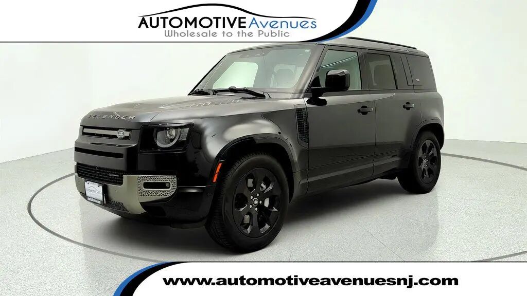 2023 Land Rover Defender 110 X-Dynamic SE — photo 1 of 13