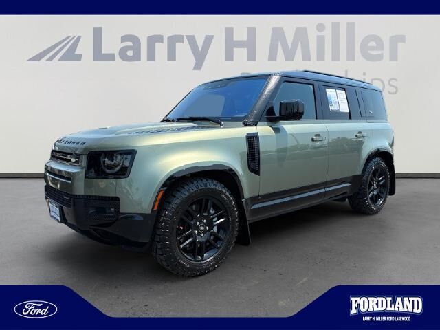 2023 Land Rover Defender 110 X-Dynamic SE — photo 1 of 1