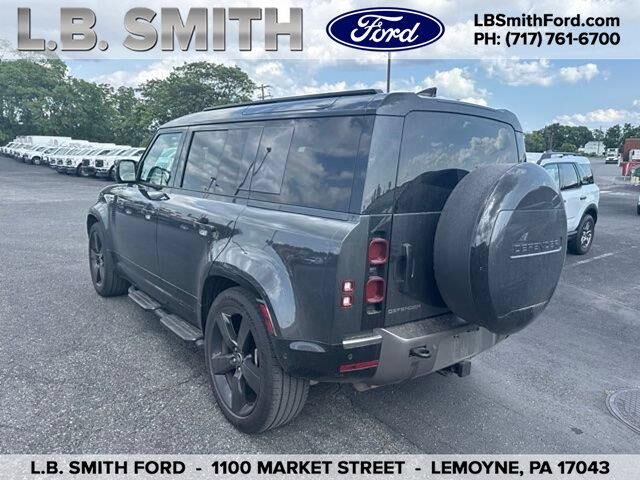 2025 Land Rover Defender 110 P400 X-Dynamic SE