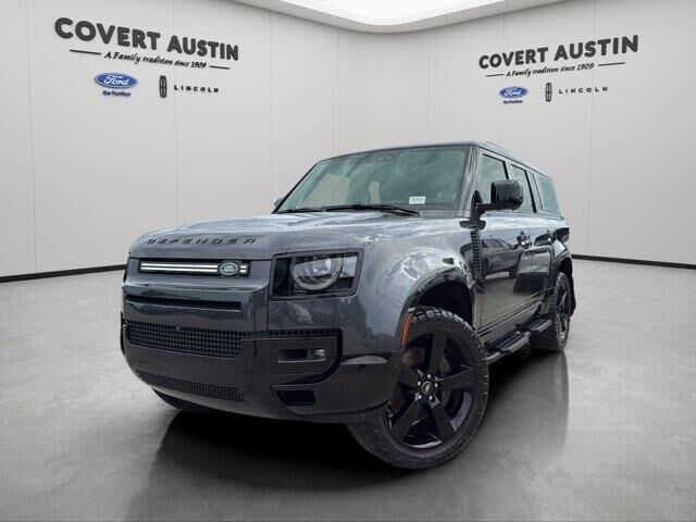 2024 Land Rover Defender 130 P400 X-Dynamic SE