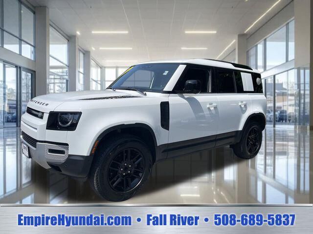 2025 Land Rover Defender 110 P300 S