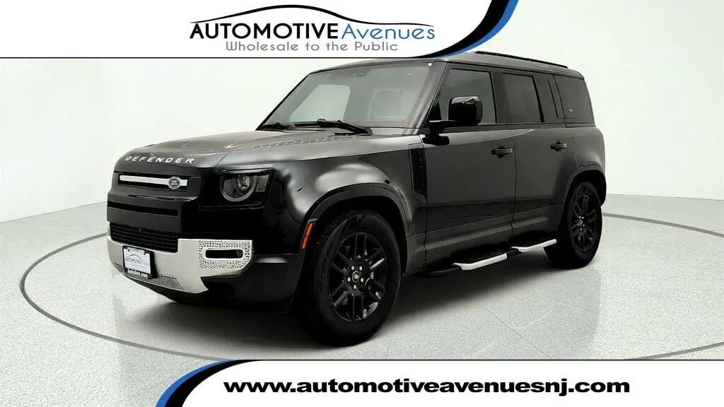 2024 Land Rover Defender 110 P400 S — photo 1 of 13