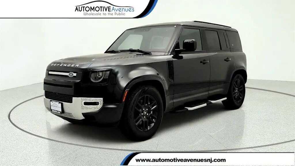 2024 Land Rover Defender 110 P400 S — photo 1 of 13