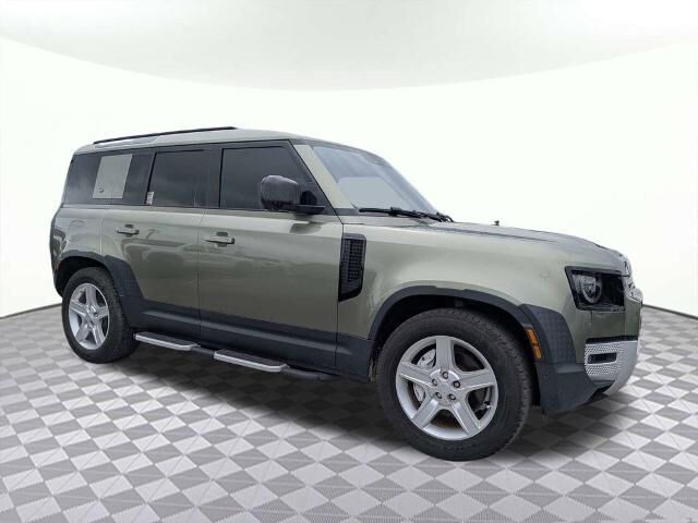 2020 Land Rover Defender 110 SE