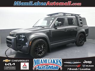 2023 Land Rover Defender SE