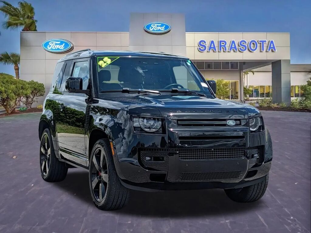 2023 Land Rover Defender 90 X — photo 1 of 13