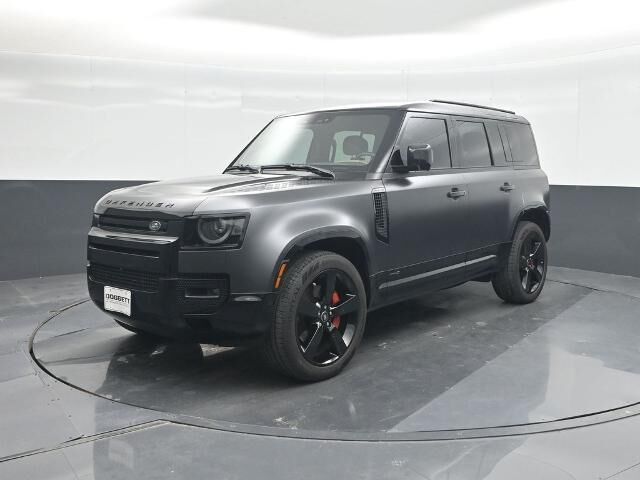 2025 Land Rover Defender 110 P400 X — photo 1 of 3
