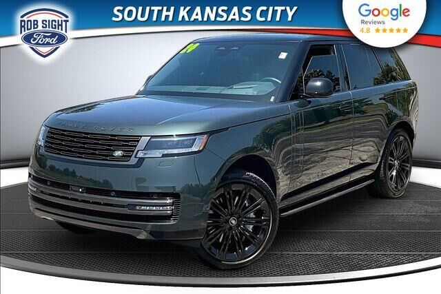2024 Land Rover Range Rover P530 SE