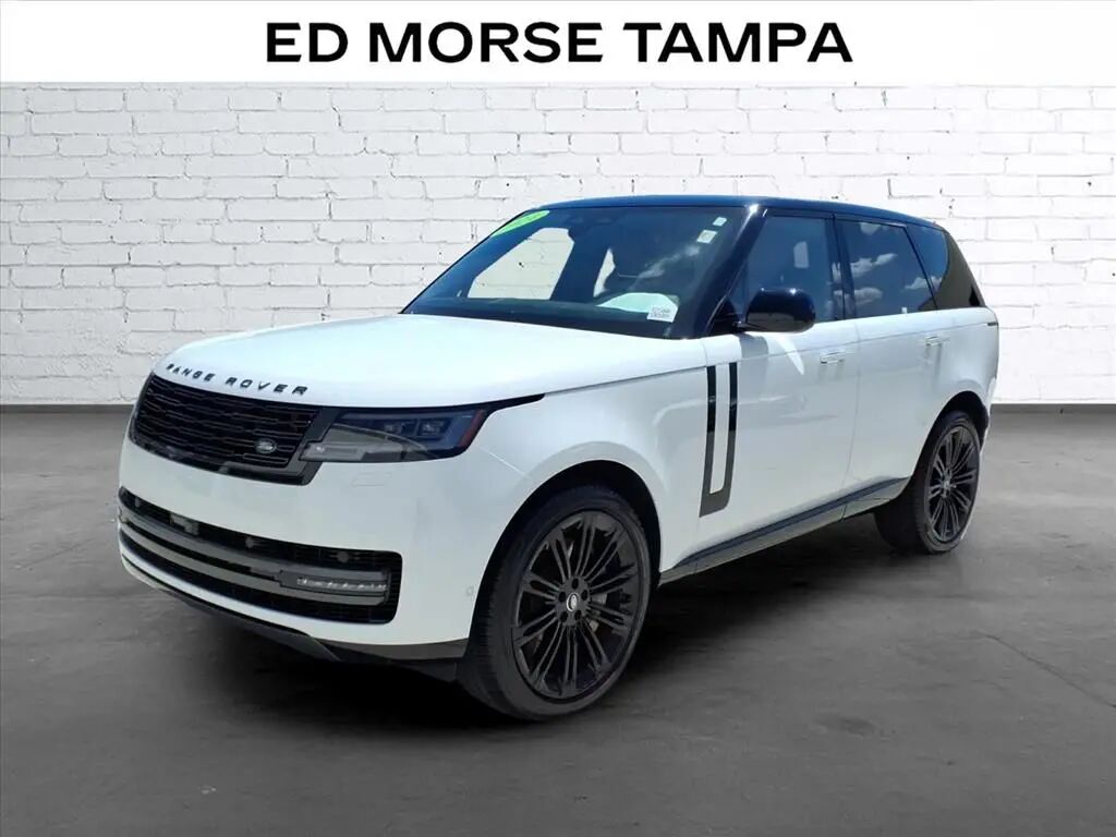 2024 Land Rover Range Rover P530 SE