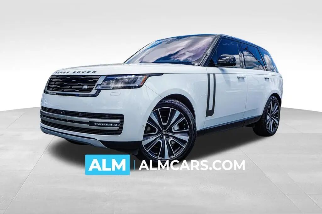 2023 Land Rover Range Rover P400 SE — photo 1 of 11