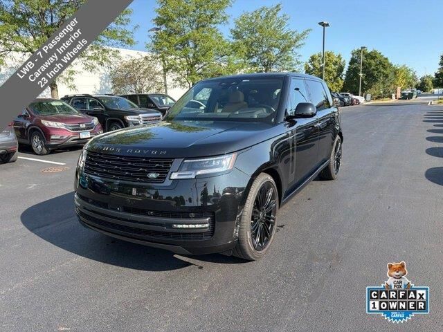 2024 Land Rover Range Rover P400 SE LWB