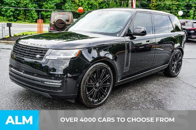 2025 Land Rover Range Rover P400 SE LWB