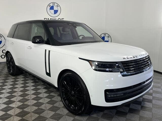 2023 Land Rover Range Rover P400 SE LWB