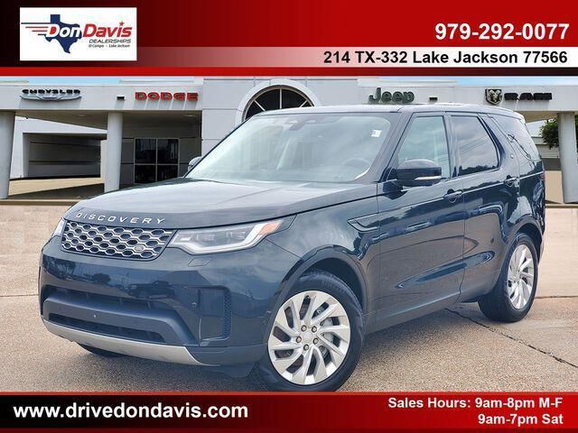 2024 Land Rover Discovery P300 S