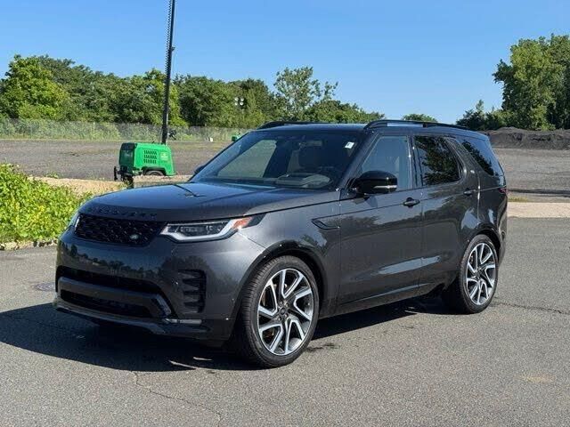 2025 Land Rover Discovery P300 Dynamic SE