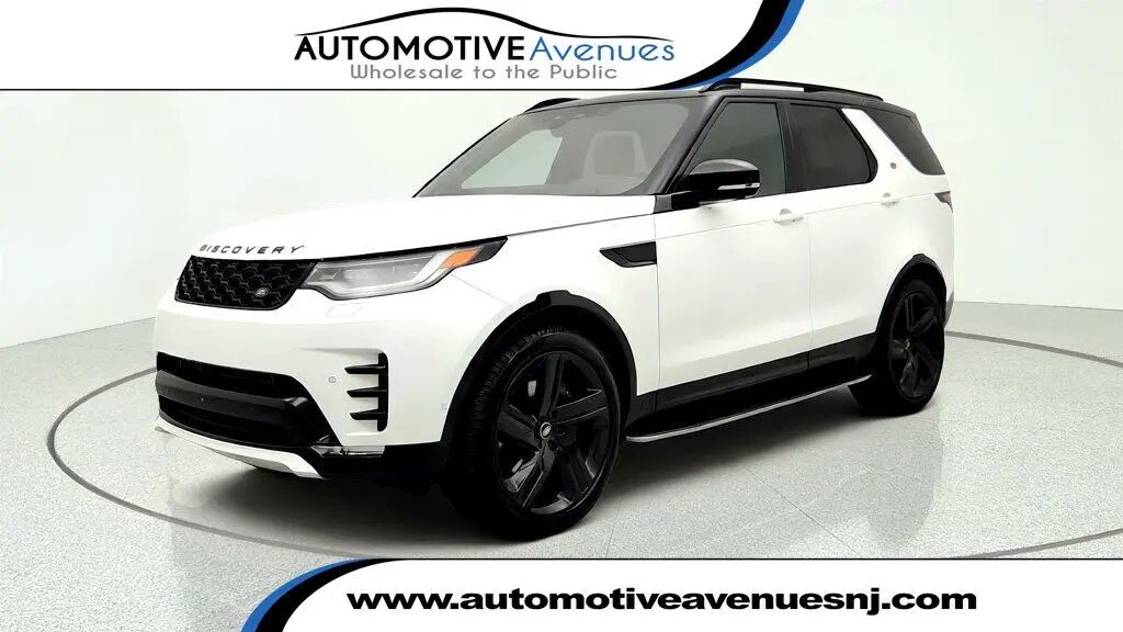 2025 Land Rover Discovery P360 Dynamic SE — photo 1 of 13