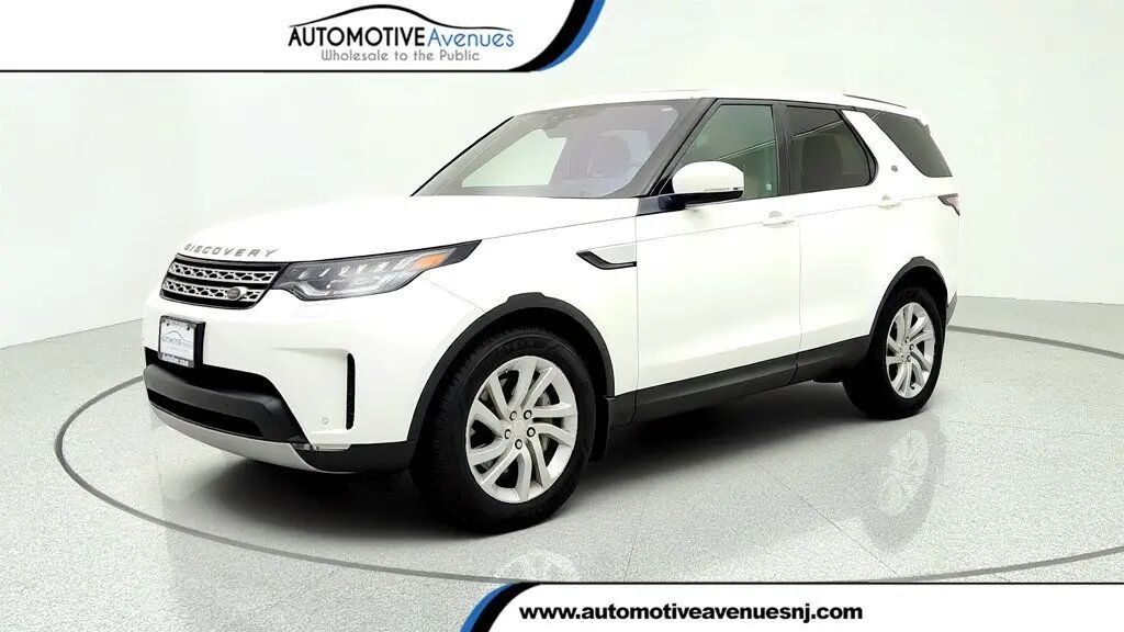 2018 Land Rover Discovery HSE — photo 1 of 13