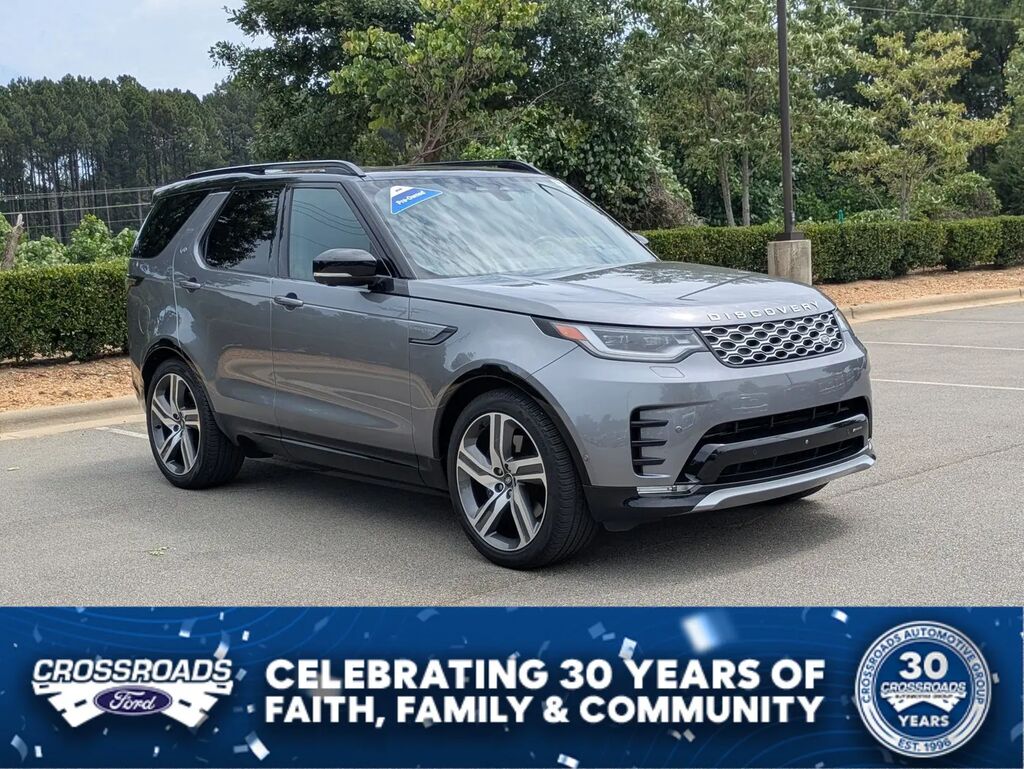 2023 Land Rover Discovery P360 Metropolitan Edition