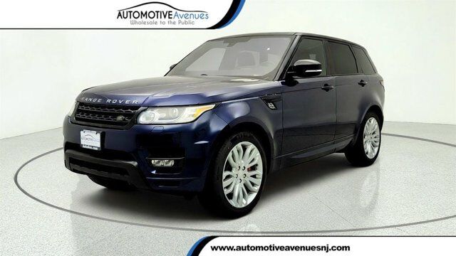 2016 Land Rover Range Rover Sport 4WD 4dr V8 w/ Rear Seat Entertainment