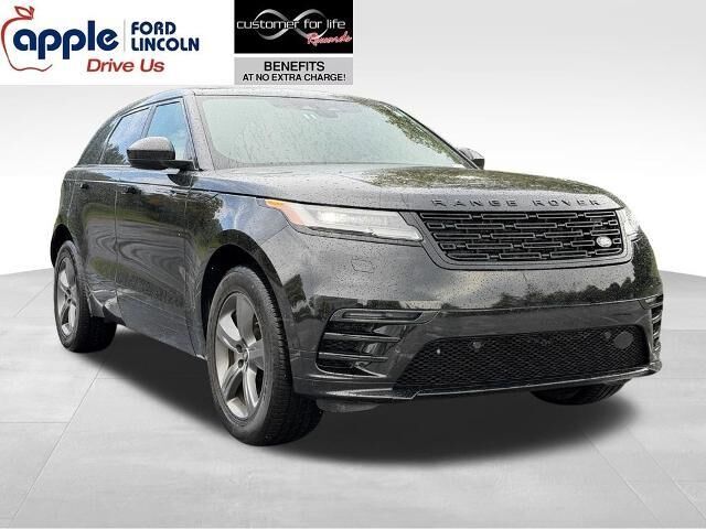 2025 Land Rover Range Rover Velar P250 Dynamic SE