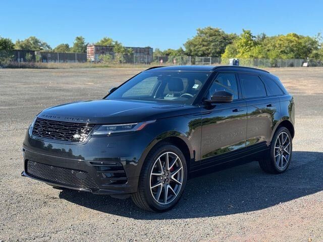 2024 Land Rover Range Rover Velar P250 Dynamic SE