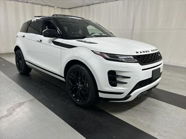 2022 Land Rover Range Rover Evoque P250 R-Dynamic SE